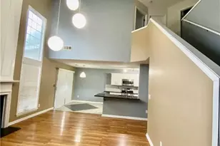 9020 Friarbridge Dr, Suwanee, GA 30024 - Photo 19