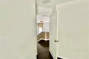 9020 Friarbridge Dr, Suwanee, GA 30024 - Photo 39