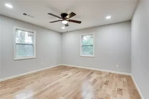2575 Barrylynn Dr, Atlanta, GA 30360 - Photo 25