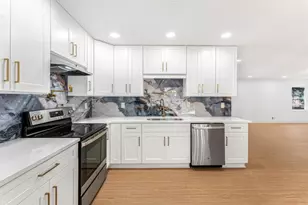 1039 River Bend Ct, Riverdale, GA 30296 - Photo 13