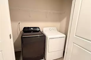 129 Jaxton St, Hoschton, GA 30548 - Photo 13