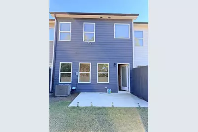 129 Jaxton Street, Hoschton, GA 30548 - Photo 3