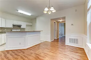 4028 Oak Glenn Dr, Duluth, GA 30096 - Photo 9