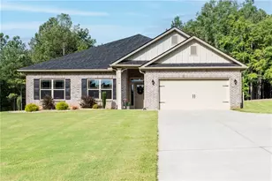 104 Eagle Hts Dr, Maysville, GA 30558 - Photo 1