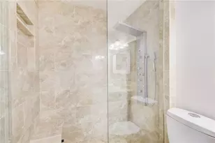 879 Lenox Oaks Cir NE, Atlanta, GA 30324 - Photo 19