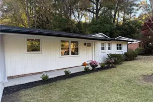 310 Brook Dr, Atlanta, GA 30328 - Photo 15