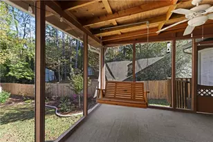 572 Dover St, Marietta, GA 30066 - Photo 27