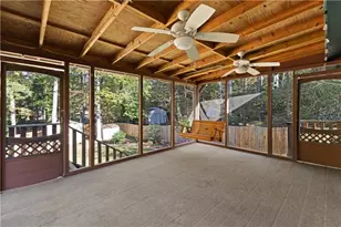 572 Dover St, Marietta, GA 30066 - Photo 25