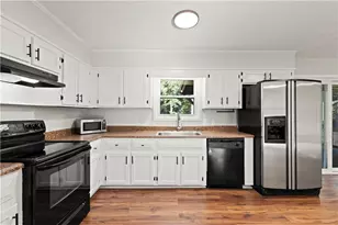 572 Dover St, Marietta, GA 30066 - Photo 7