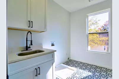 2590 Bates Street SE, Smyrna, GA 30080 - Photo 11