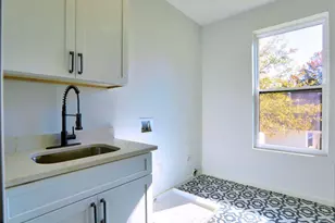 2590 Bates St SE, Smyrna, GA 30080 - Photo 11