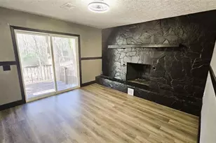 2172 Nancy Way, Loganville, GA 30052 - Photo 5