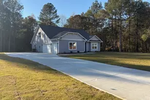 718 Eagle Hts Dr, Maysville, GA 30558 - Photo 3