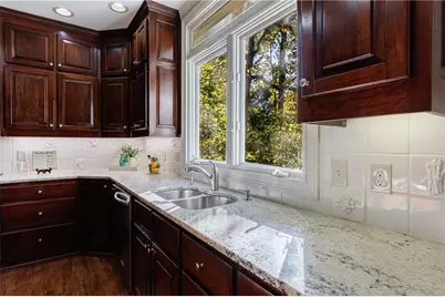 15 Vickwood Court NE, Marietta, GA 30068 - Photo 15