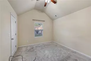 9776 Ivey Ridge Cir, Jonesboro, GA 30238 - Photo 13