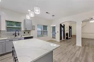 9776 Ivey Ridge Cir, Jonesboro, GA 30238 - Photo 11