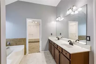 9776 Ivey Ridge Cir, Jonesboro, GA 30238 - Photo 21