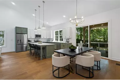 429 Woodhaven Drive, Decatur, GA 30030 - Photo 7