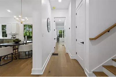 429 Woodhaven Drive, Decatur, GA 30030 - Photo 13