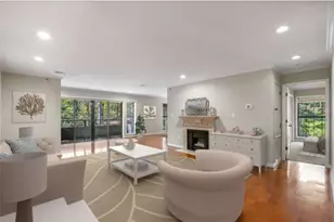 1205 Highland Bluff Dr S E, Atlanta, GA 30339 - Photo 3