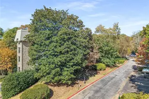 1205 Highland Bluff Dr S E, Atlanta, GA 30339 - Photo 37