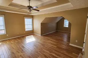 335 Jon Jeff Dr NW, Lilburn, GA 30047 - Photo 3