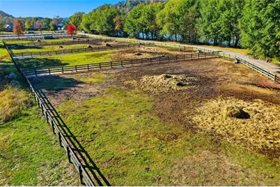 180 Valley Cove, Sandy Springs, GA 30350 - Photo 55