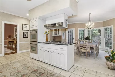 180 Valley Cove, Sandy Springs, GA 30350 - Photo 23