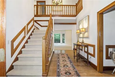 180 Valley Cove, Sandy Springs, GA 30350 - Photo 5