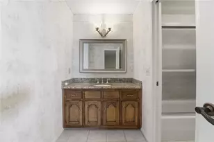 180 Valley Cove, Sandy Springs, GA 30350 - Photo 41