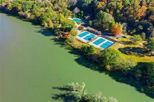 180 Valley Cove, Sandy Springs, GA 30350 - Photo 57