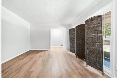 4909 Woodhurst Way, Stone Mountain, GA 30088 - Photo 17