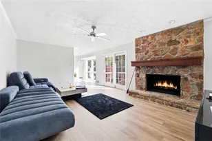 4909 Woodhurst Way, Stone Mountain, GA 30088 - Photo 7