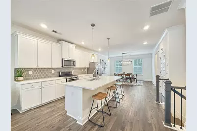 1160 Kendron Lane #16, Atlanta, GA 30329 - Photo 3