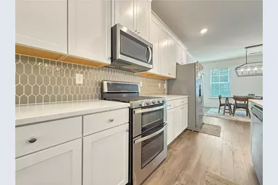 1160 Kendron Lane #16, Atlanta, GA 30329 - Photo 5