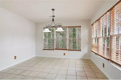 889 Lakeview Road, Grayson, GA 30017 - Photo 13