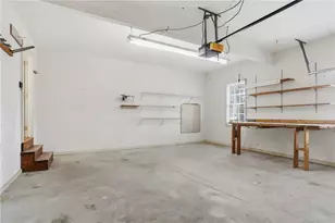 889 Lakeview Rd, Grayson, GA 30017 - Photo 35