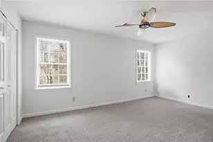 889 Lakeview Rd, Grayson, GA 30017 - Photo 17