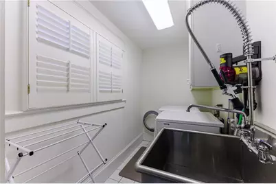 654 Cresthill Avenue NE, Atlanta, GA 30306 - Photo 45