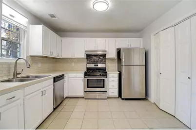 5921 Brookside Drive SE, Smyrna, GA 30126 - Photo 9