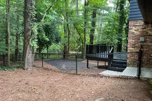 4377 Vintage Ln, Dunwoody, GA 30338 - Photo 41