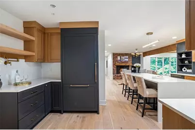 4955 Powers Ferry Road, Sandy Springs, GA 30327 - Photo 19