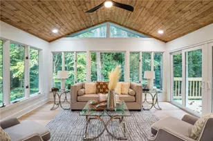 4955 Powers Ferry Rd, Sandy Springs, GA 30327 - Photo 11