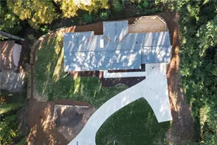 4955 Powers Ferry Rd, Sandy Springs, GA 30327 - Photo 49