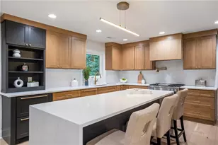 4955 Powers Ferry Rd, Sandy Springs, GA 30327 - Photo 19