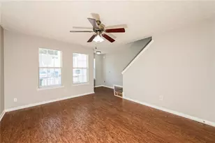 6560 Wellington Chase Ct, Lithonia, GA 30058 - Photo 5