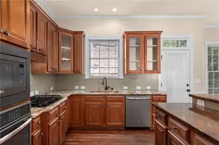 4656 Ivygate Cir SE, Atlanta, GA 30339 - Photo 9