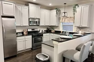 1398 Heights Park Dr SE, Atlanta, GA 30316 - Photo 3