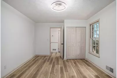 608 Pamela Court, Lawrenceville, GA 30044 - Photo 11