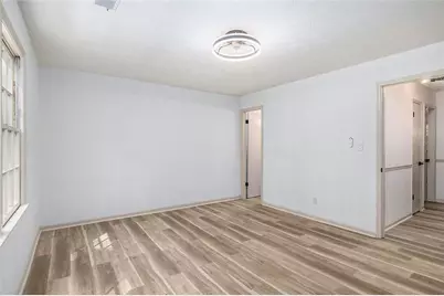 608 Pamela Court, Lawrenceville, GA 30044 - Photo 13